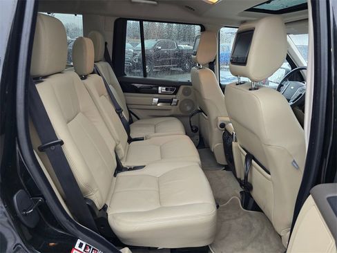 Used 2011 Land Rover LR4 HSE LUX image 12