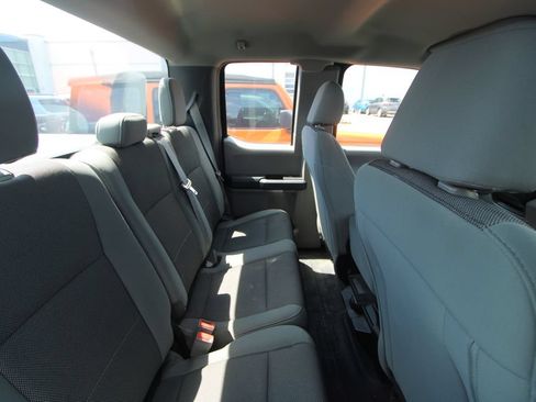 Used 2019 Ford F150 XL w/ Equipment Group 101A Mid RWD image 19