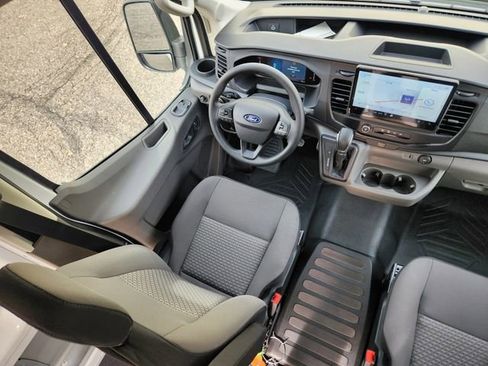 New 2026 Ford Transit 250 148 Medium Roof Extended AWD image 10