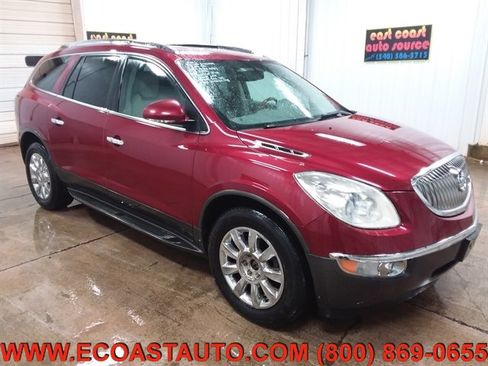 Used 2011 Buick Enclave CXL image 1