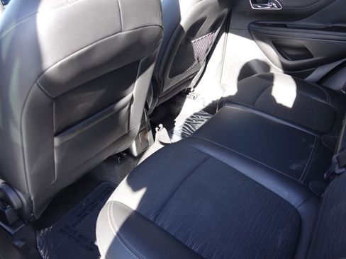 Used 2016 Buick Encore FWD image 18