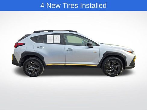 Used 2024 Subaru Crosstrek 2.5i Sport w/ Crosstrek Mirror Package AWD/4WD image 2