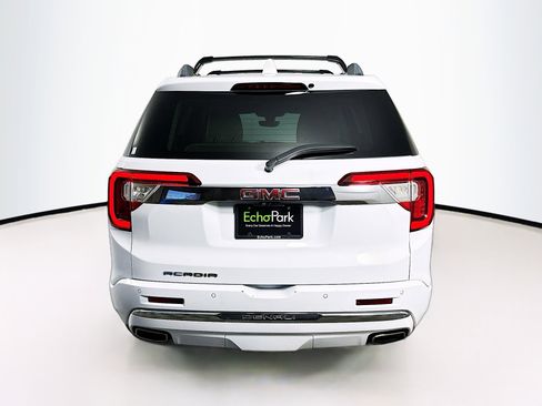 Used 2021 GMC Acadia Denali w/ Denali Technology Package FWD image 7