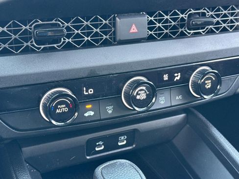 Used 2023 Honda Accord LX image 18