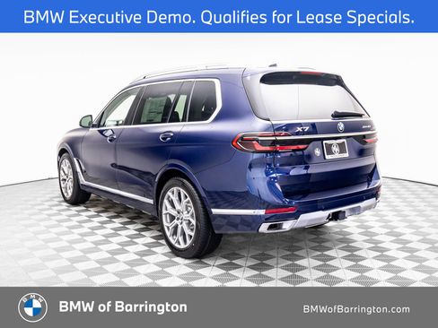 New 2026 BMW X7 xDrive40i w/ Premium Package image 3