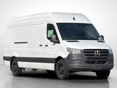 New 2025 Mercedes-Benz Sprinter 2500 image 27