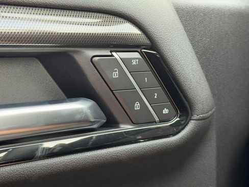 New 2026 GMC Sierra 1500 AT4 w/ Technology Package image 15