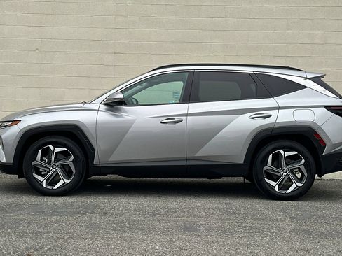 Used 2023 Hyundai Tucson Limited FWD image 7