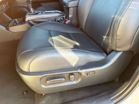 Certified 2023 Toyota Tacoma TRD Sport image 18