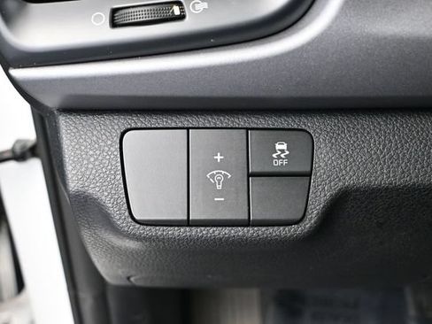 Used 2018 Kia Rio S FWD image 30