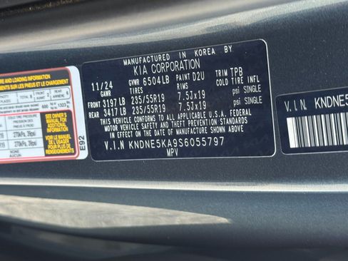 Used 2025 Kia Carnival SX FWD image 54