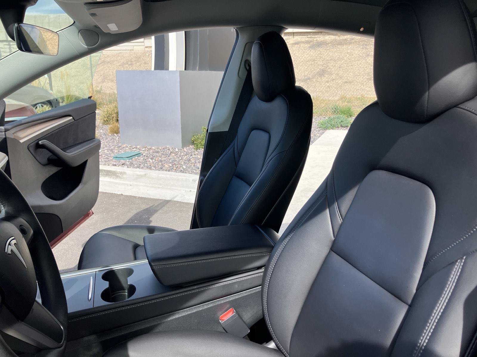 Used 2023 Tesla Model Y Long Range AWD/4WD image 12