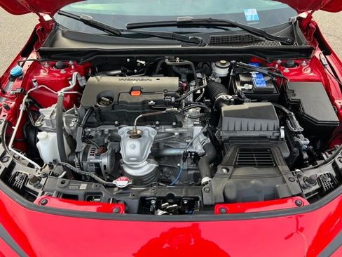 Used 2024 Honda Civic Sport image 29