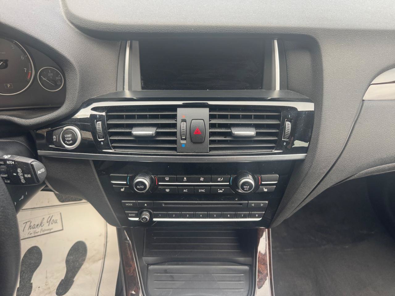 Used 2017 BMW X3 xDrive28i AWD/4WD image 12