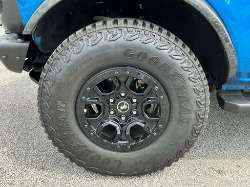 Certified 2022 Ford Bronco Wildtrak AWD/4WD image 21