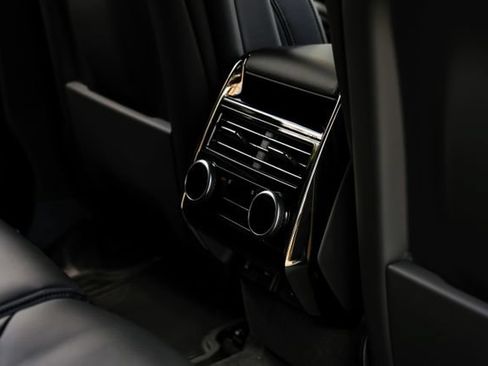 New 2026 Land Rover Range Rover Sport SE AWD/4WD image 49