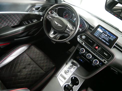 Used 2021 Genesis G70 3.3T w/ Sport Package AWD/4WD image 9