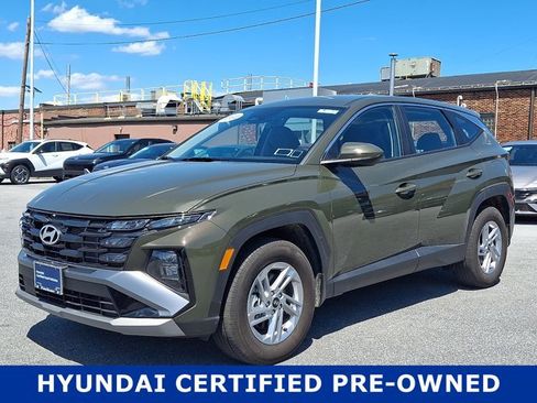 Certified 2025 Hyundai Tucson SE AWD/4WD image 1