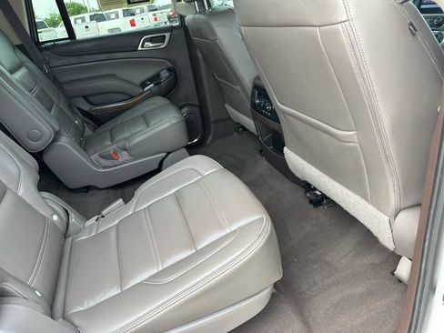 Used 2019 GMC Yukon Denali w/ Denali Ultimate Package AWD/4WD image 20