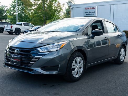 New 2025 Nissan Versa S w/ Trunk Package image 3