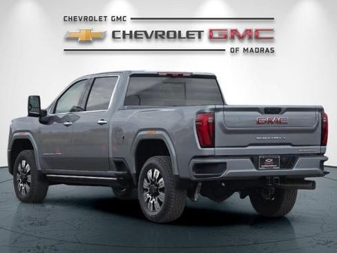 New 2026 GMC Sierra 2500 Denali w/ Denali Reserve Package image 5