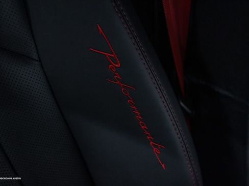 Used 2023 Lamborghini Urus Performante AWD/4WD image 32