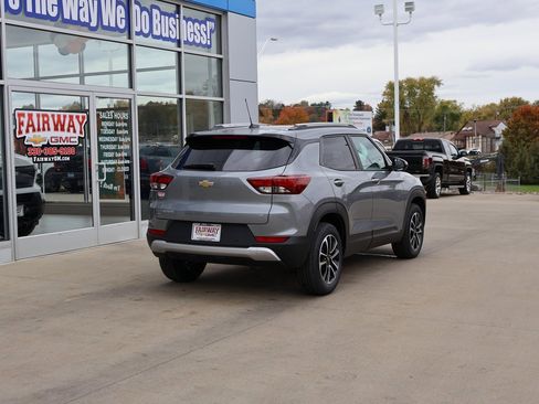 New 2026 Chevrolet TrailBlazer LT w/ Convenience Package image 3