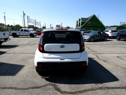 Used 2018 Kia Soul image 6