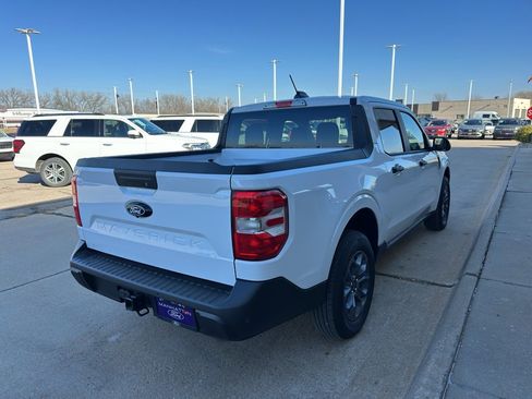 New 2025 Ford Maverick XLT w/ XLT Luxury Package image 5
