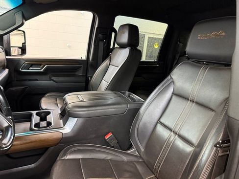 Used 2024 Chevrolet Silverado 3500 High Country w/ Z71 Off-Road Package AWD/4WD image 10