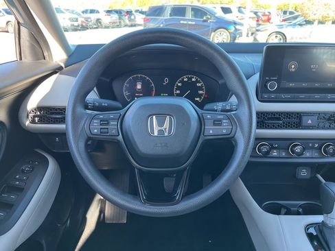 Certified 2025 Honda HR-V LX image 16