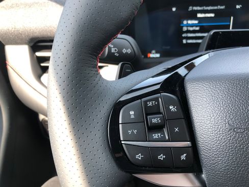 New 2025 Ford Explorer ST image 16