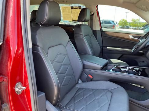 Used 2024 Volkswagen Atlas SE FWD image 29