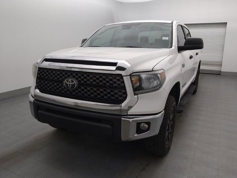 Used 2020 Toyota Tundra SR5 w/ SR5 Upgrade Package image 15