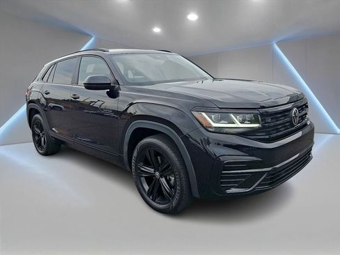 Used 2023 Volkswagen Atlas Cross Sport SEL R-Line AWD/4WD image 3