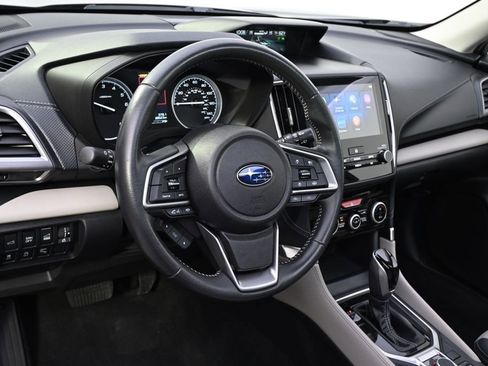 Used 2024 Subaru Forester Limited image 11