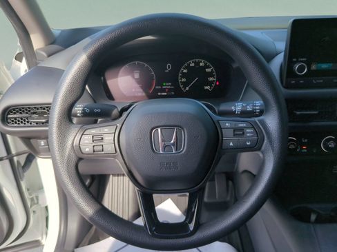 Used 2024 Honda HR-V LX image 11