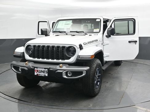 New 2026 Jeep Gladiator Sport AWD/4WD image 50