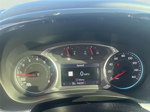 Used 2021 Chevrolet Traverse LT w/ LT Premium Package FWD image 5