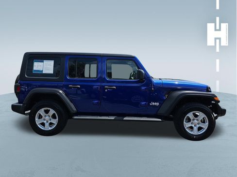 Used 2019 Jeep Wrangler Unlimited Sport S AWD/4WD image 3