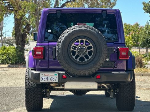 Used 2023 Jeep Wrangler Unlimited Rubicon 392 w/ Xtreme Recon 35" Tire Package AWD/4WD image 4