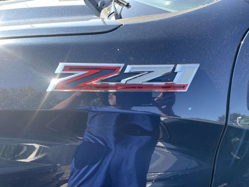 Used 2022 Chevrolet Silverado 1500 RST AWD/4WD image 21