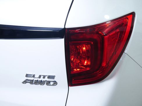 Used 2022 Honda Passport Elite image 17