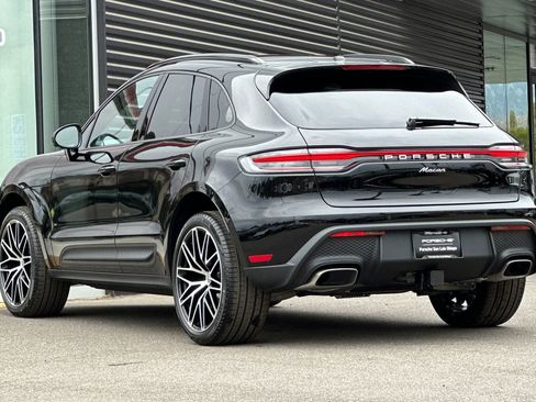 New 2025 Porsche Macan image 3
