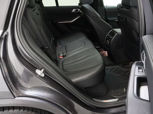 Used 2022 BMW X5 sDrive40i w/ Premium Package RWD image 39