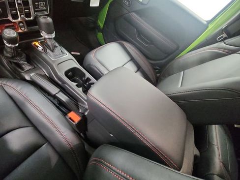 New 2026 Jeep Wrangler Unlimited Rubicon image 23