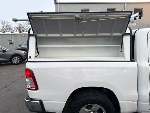 Used 2019 RAM 1500 Big Horn image 15