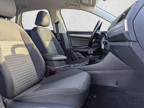 Used 2022 Volkswagen Jetta S image 21