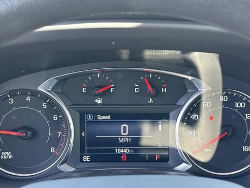 Used 2023 GMC Acadia SLE w/ Driver Convenience Package AWD/4WD image 30