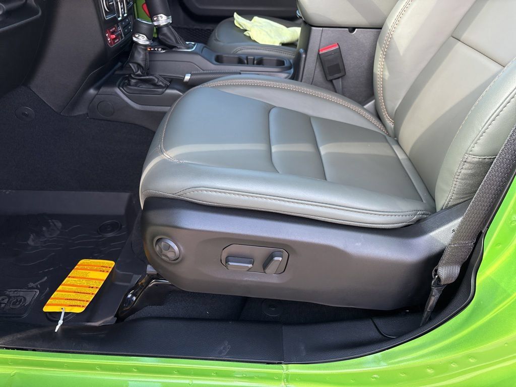 New 2026 Jeep Gladiator Mojave AWD/4WD image 15